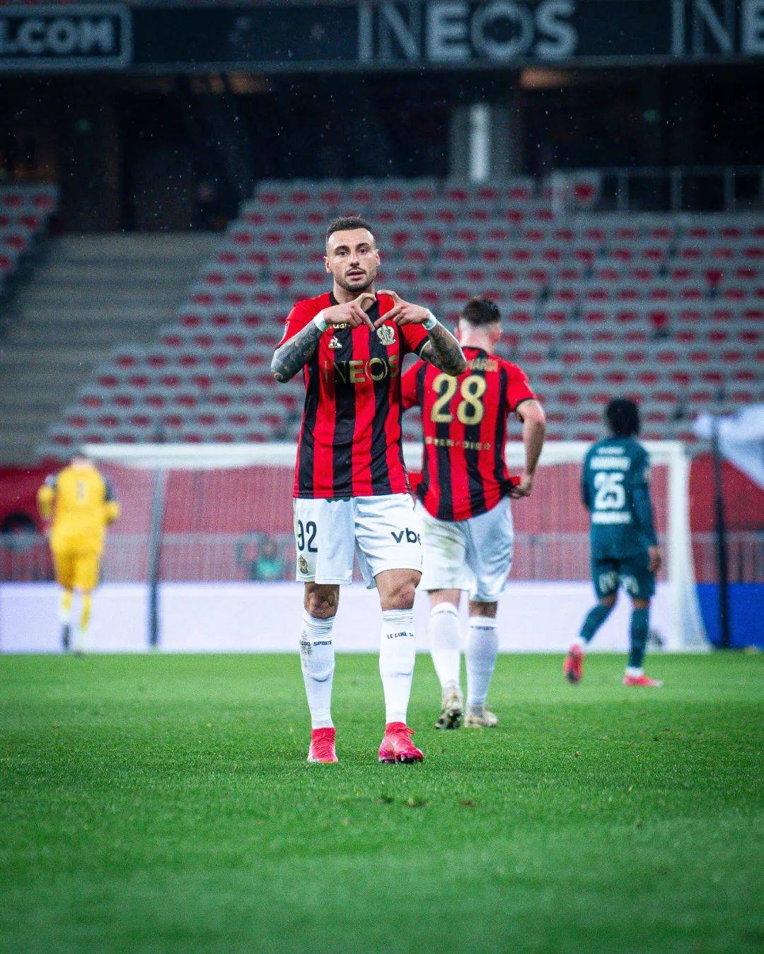 今日俄罗斯男篮在洲际杯上夺冠